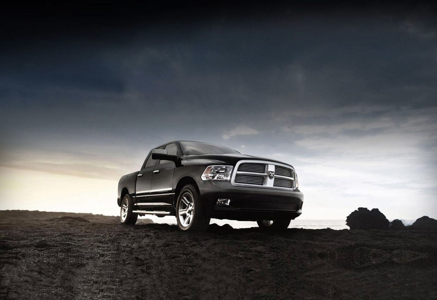 ram-service-mopar-background