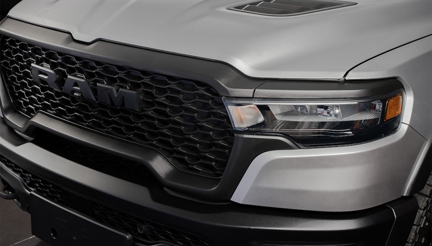 ram-service-mopar-background