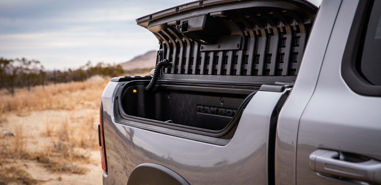 Right Side Box Kit | RAM 1500 REBEL 2024 Right Side Box Kit | RAM 1500 REBEL 2024