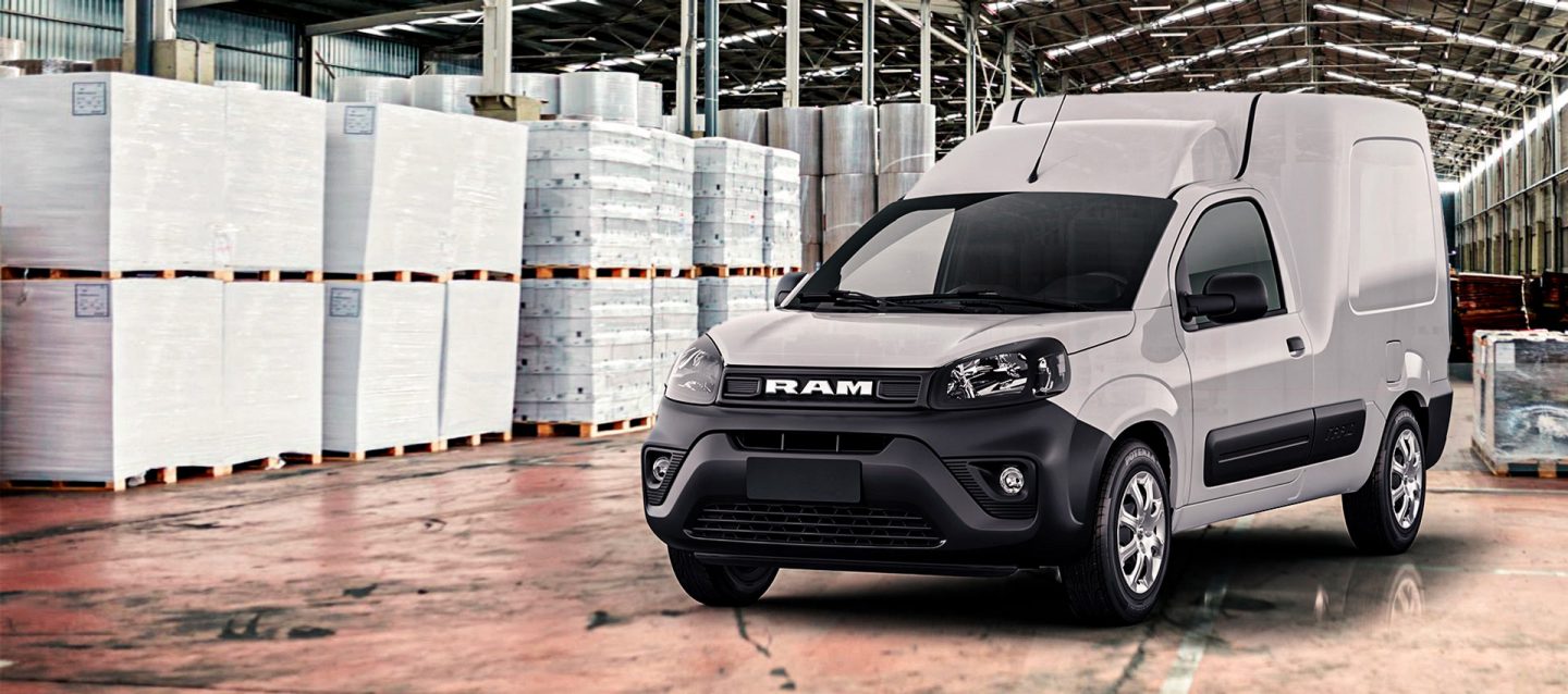 RAM PROMASTER RAPID EXTERIOR